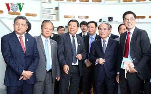 NA Chairman Nguyen Sinh Hung visits Massachusetts - ảnh 3
